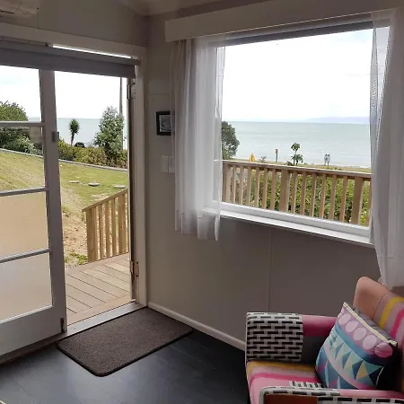 Coromandel Tapu - Beachfront Escape Exterior photo