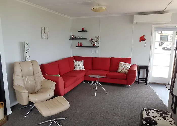 Coromandel Tapu - Beachfront Escape