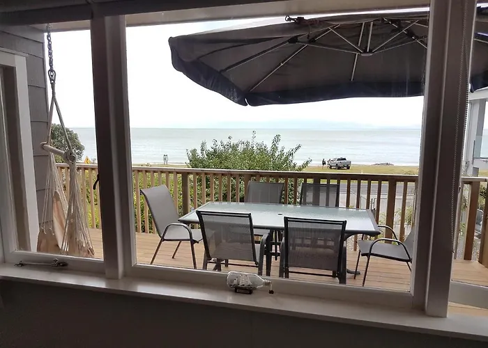 Coromandel Tapu - Beachfront Escape